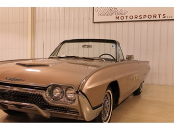 1963 Ford Thunderbird Convertible   - Photo 6 - Fort Wayne, IN 46804