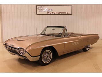 1963 Ford Thunderbird Convertible   - Photo 10 - Fort Wayne, IN 46804