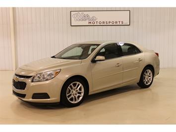 2015 Chevrolet Malibu LT   - Photo 7 - Fort Wayne, IN 46804