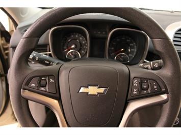 2015 Chevrolet Malibu LT   - Photo 20 - Fort Wayne, IN 46804