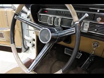 1964 Lincoln Continental Convertible   - Photo 37 - Fort Wayne, IN 46804