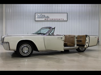 1964 Lincoln Continental Convertible   - Photo 46 - Fort Wayne, IN 46804