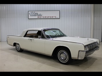 1964 Lincoln Continental Convertible   - Photo 2 - Fort Wayne, IN 46804