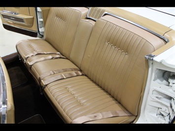 1964 Lincoln Continental Convertible   - Photo 28 - Fort Wayne, IN 46804