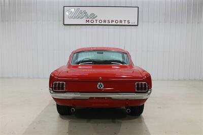 1965 Ford Mustang Fastback   - Photo 12 - Fort Wayne, IN 46804