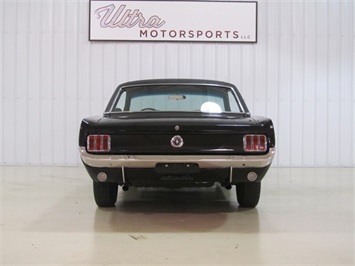 1965 Ford Mustang   - Photo 14 - Fort Wayne, IN 46804