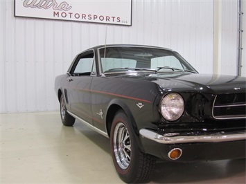 1965 Ford Mustang   - Photo 6 - Fort Wayne, IN 46804