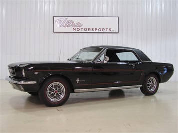 1965 Ford Mustang   - Photo 3 - Fort Wayne, IN 46804