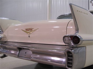 1958 Cadillac DeVille   - Photo 19 - Fort Wayne, IN 46804