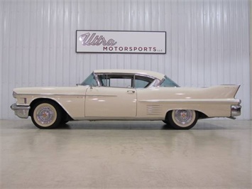 1958 Cadillac DeVille   - Photo 2 - Fort Wayne, IN 46804