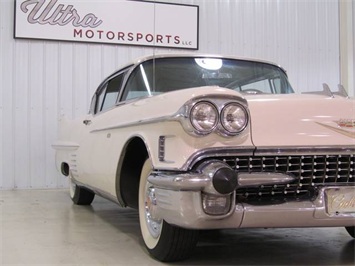 1958 Cadillac DeVille   - Photo 5 - Fort Wayne, IN 46804