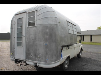 1965 Ford F250 Camper Special   - Photo 4 - Fort Wayne, IN 46804