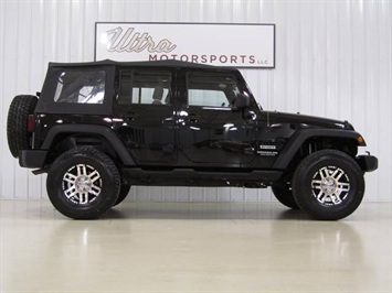 2010 Jeep Wrangler UM Custom   - Photo 11 - Fort Wayne, IN 46804