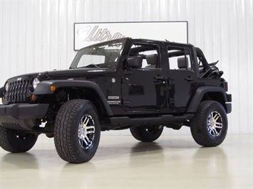 2010 Jeep Wrangler UM Custom   - Photo 30 - Fort Wayne, IN 46804