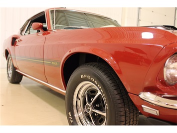 1969 Ford Mustang Mach I   - Photo 12 - Fort Wayne, IN 46804