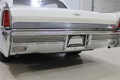 1964 Lincoln Continental Convertible   - Photo 14 - Fort Wayne, IN 46804