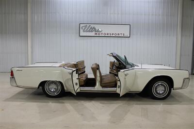 1964 Lincoln Continental Convertible   - Photo 27 - Fort Wayne, IN 46804