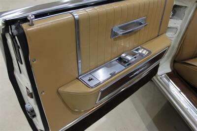 1964 Lincoln Continental Convertible   - Photo 35 - Fort Wayne, IN 46804