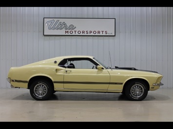 1969 Ford Mustang Mach I   - Photo 2 - Fort Wayne, IN 46804