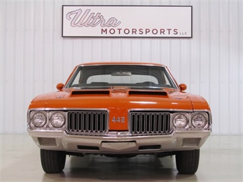 1970 Oldsmobile 442   - Photo 4 - Fort Wayne, IN 46804