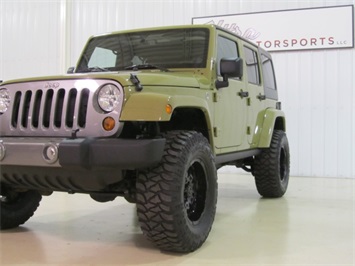 2013 Jeep Wrangler Unlimited Oscar Mike   - Photo 8 - Fort Wayne, IN 46804