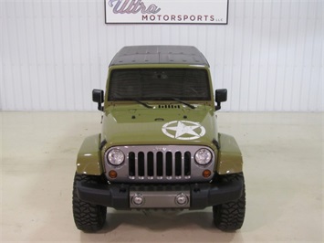 2013 Jeep Wrangler Unlimited Oscar Mike   - Photo 9 - Fort Wayne, IN 46804