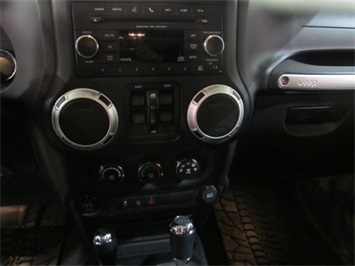 2013 Jeep Wrangler Unlimited Oscar Mike   - Photo 29 - Fort Wayne, IN 46804