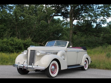 1938 Buick Century Phaeton Convertible   - Photo 58 - Fort Wayne, IN 46804