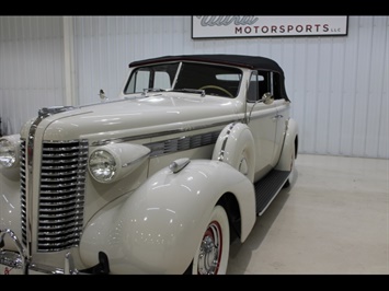 1938 Buick Century Phaeton Convertible   - Photo 10 - Fort Wayne, IN 46804