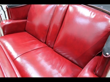 1938 Buick Century Phaeton Convertible   - Photo 44 - Fort Wayne, IN 46804