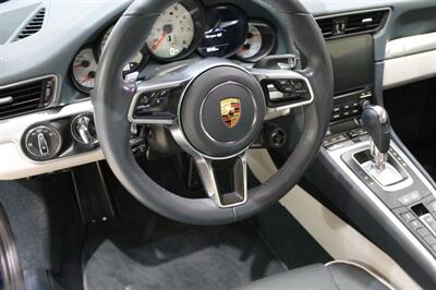 2018 Porsche 911 Targa 4S   - Photo 19 - Fort Wayne, IN 46804