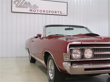 1969 Ford Torino GT   - Photo 4 - Fort Wayne, IN 46804