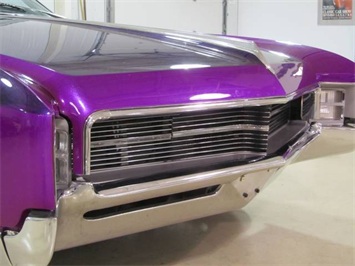 1967 Buick Riviera   - Photo 6 - Fort Wayne, IN 46804