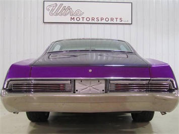 1967 Buick Riviera   - Photo 14 - Fort Wayne, IN 46804