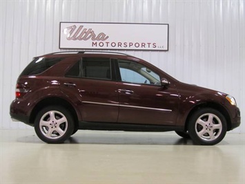 2008 Mercedes-Benz ML350   - Photo 8 - Fort Wayne, IN 46804