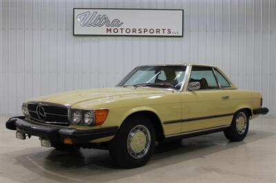 1974 Mercedes 450SL Convertible   - Photo 2 - Fort Wayne, IN 46804