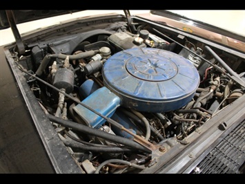 1967 Lincoln Continental Convertible   - Photo 46 - Fort Wayne, IN 46804