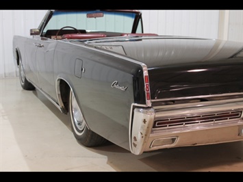 1967 Lincoln Continental Convertible   - Photo 19 - Fort Wayne, IN 46804