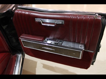 1967 Lincoln Continental Convertible   - Photo 28 - Fort Wayne, IN 46804