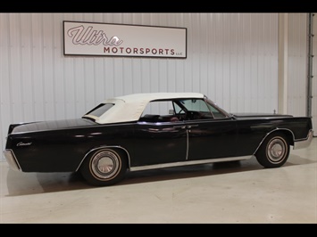 1967 Lincoln Continental Convertible   - Photo 44 - Fort Wayne, IN 46804