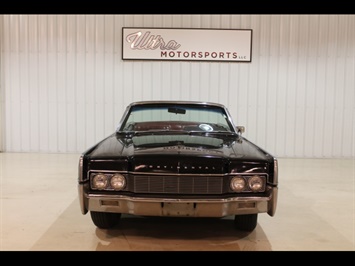 1967 Lincoln Continental Convertible   - Photo 4 - Fort Wayne, IN 46804