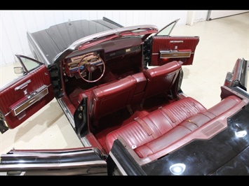 1967 Lincoln Continental Convertible   - Photo 35 - Fort Wayne, IN 46804