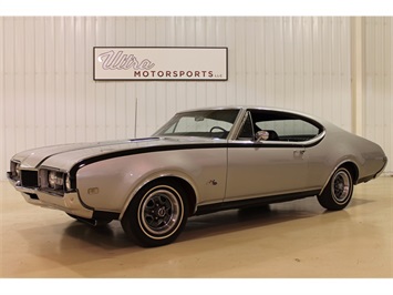 1968 Oldsmobile 442 Hurst/Olds   - Photo 1 - Fort Wayne, IN 46804