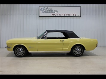 1965 Ford Mustang  Convertible - Photo 3 - Fort Wayne, IN 46804