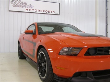 2012 Ford Mustang Boss 302   - Photo 7 - Fort Wayne, IN 46804