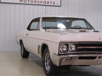 1967 Buick Skylark GS400   - Photo 6 - Fort Wayne, IN 46804