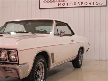 1967 Buick Skylark GS400   - Photo 7 - Fort Wayne, IN 46804