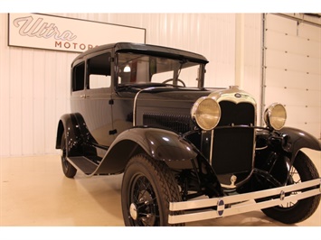 1930 Ford Model A Tudor Sedan   - Photo 5 - Fort Wayne, IN 46804