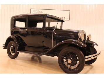 1930 Ford Model A Tudor Sedan   - Photo 1 - Fort Wayne, IN 46804