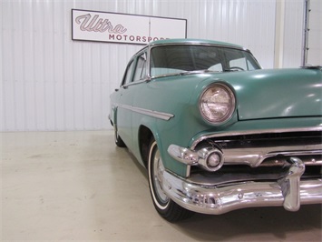 1954 Ford Crestline   - Photo 6 - Fort Wayne, IN 46804